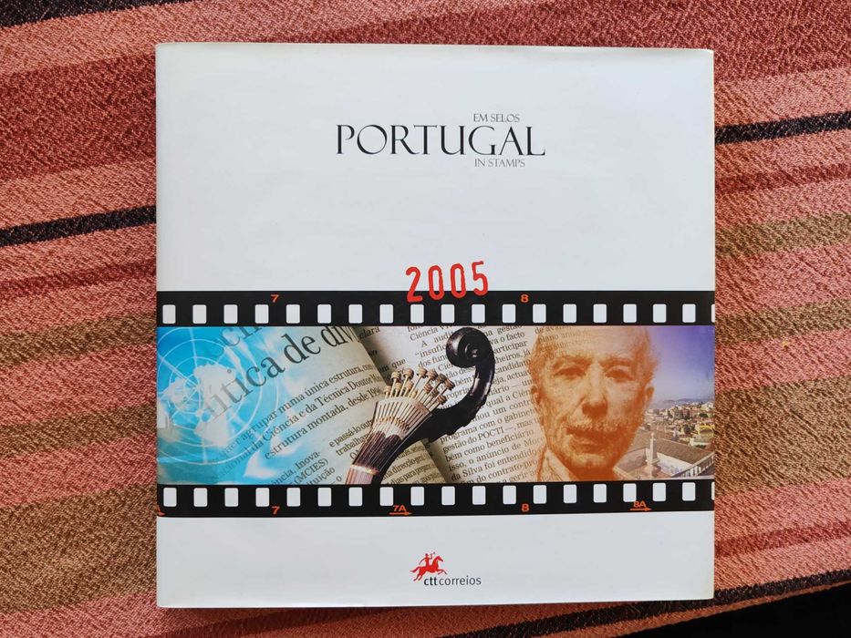Livro Portugal em Selos 2005