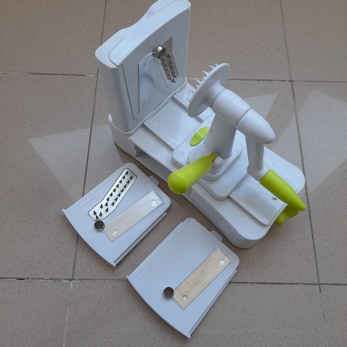 Cortador legumes em espiral