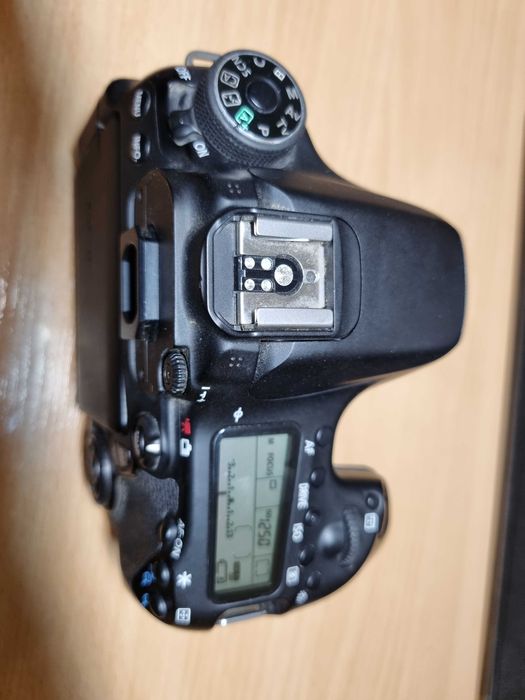 фотоаппарат Canon EOS 70d body отличное состояние