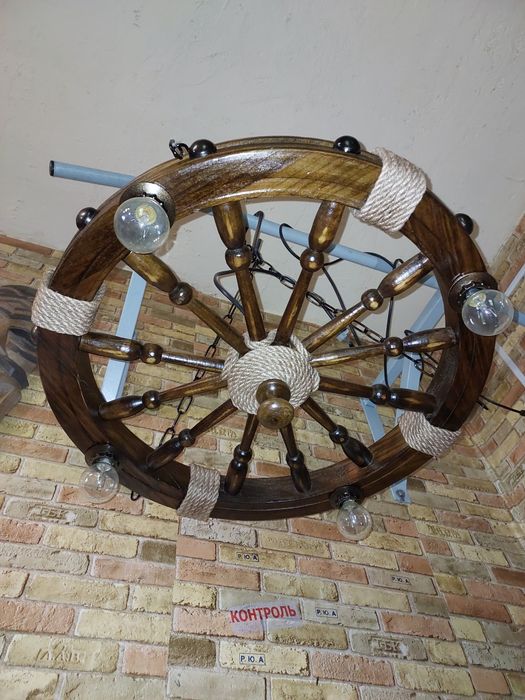 Стельовий світильник  колесо люстра старовина лофт колесо воза прядки