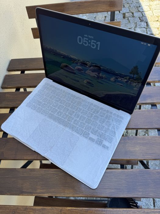 Macbook Air M1 2020 (EXCELENTE ESTADO)