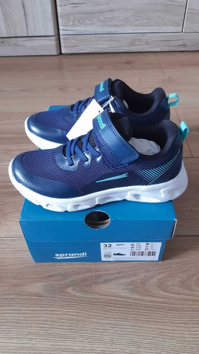 buty dla chłopca świecące 32