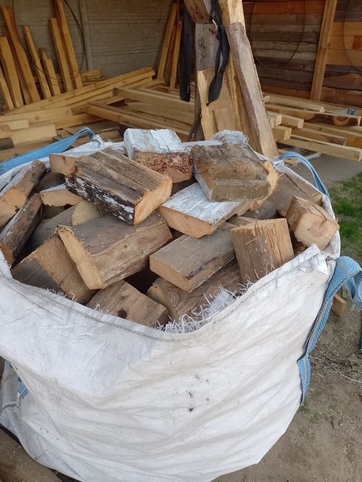 Drewno z rozbiórki 100procent suche