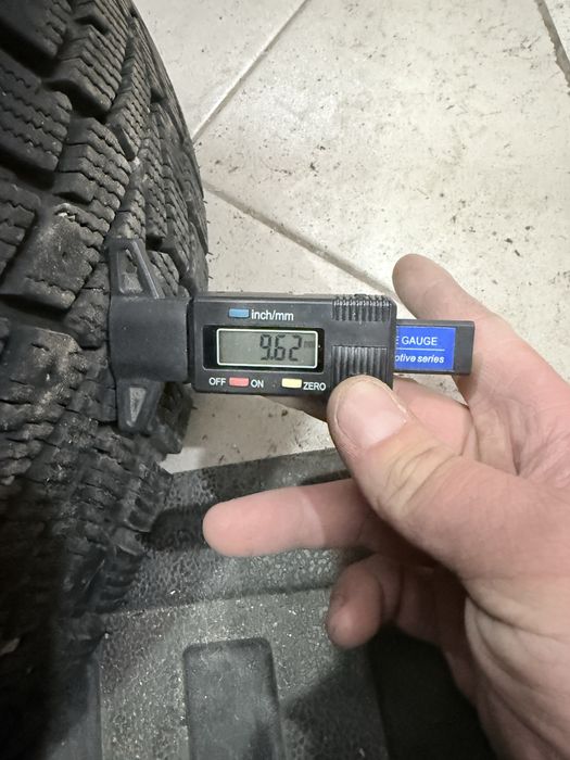 Зимняя резина Roadstone winguard 195/55 r15