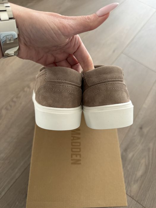 Лофери Steve Madden розмір 36