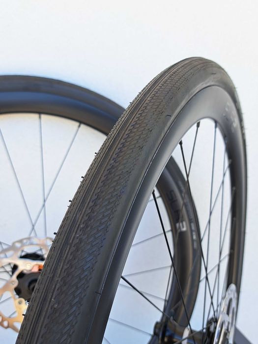 Rodas Carbono Giant SLR2 36 (Novas) + Pneus Giant Gavia Fondo 1