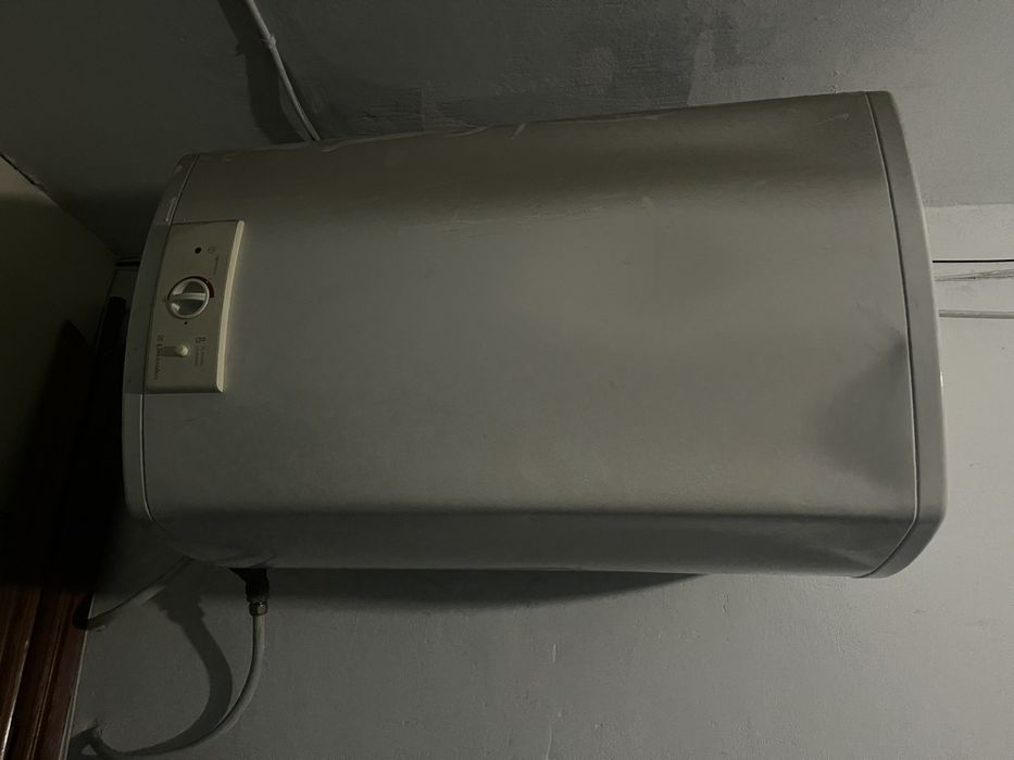 Продам Болер Electrolux EWH-75 SL