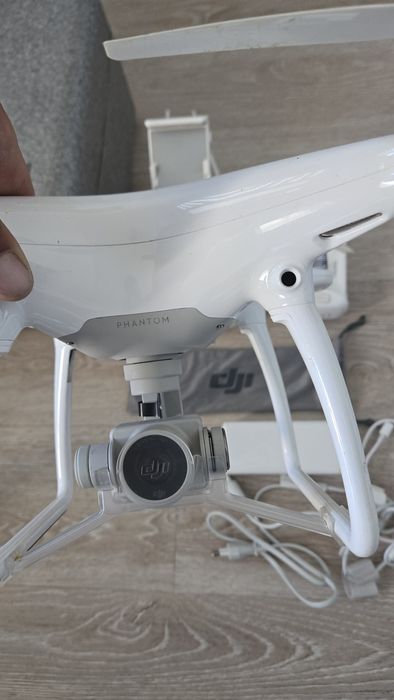 Dron dji phantom 4 2 baterie,4k akcesoria