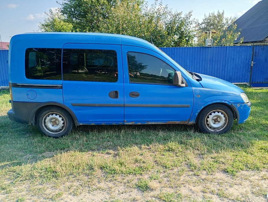Продам авто Opel Combo