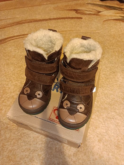 Buty jesienno-zimowe Bartek rozmiar 24
