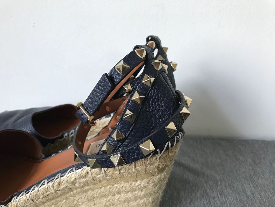 Valentino Garavani espadryle na koturnie 39 granatowe