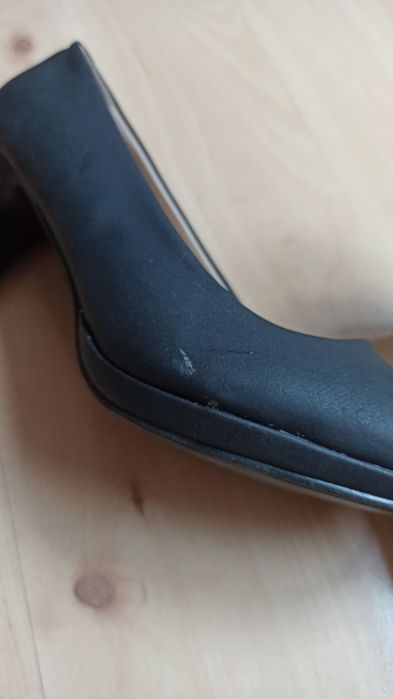 Obcasy czarne szpilki eleganckie 39