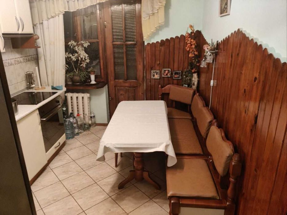 Продаж квартири у Львові 3 кімнати цегляна чешка вул Довженка Сихів