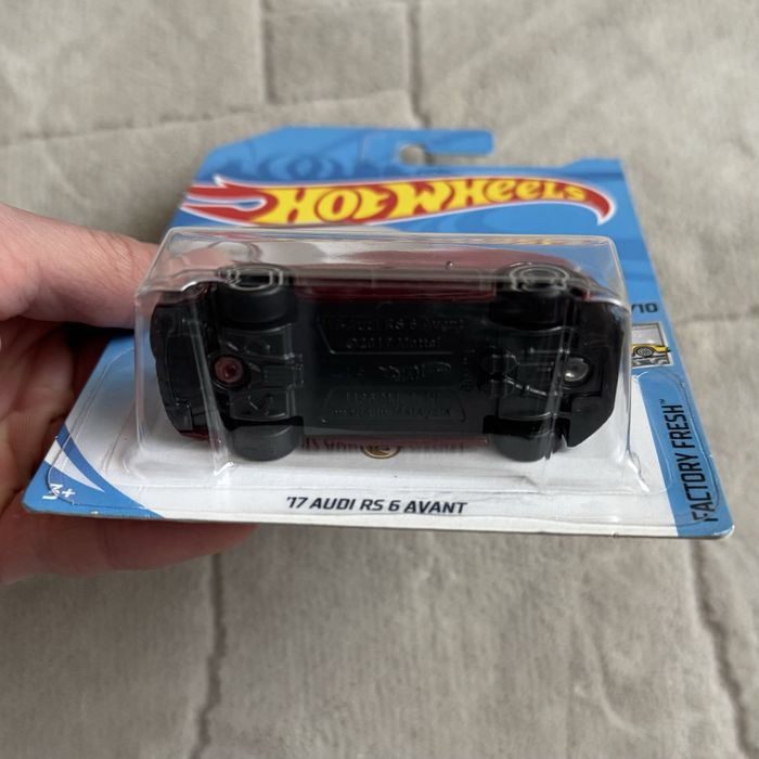 Hot Wheels Audi rs6 sth