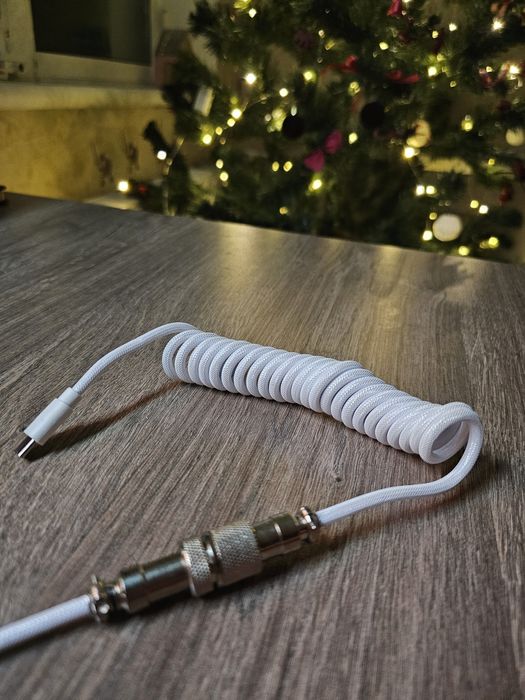 Fl esports cmk68 з кастомным кабелем і кейкапами