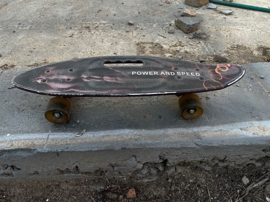 Продам пенниборд з ручкою