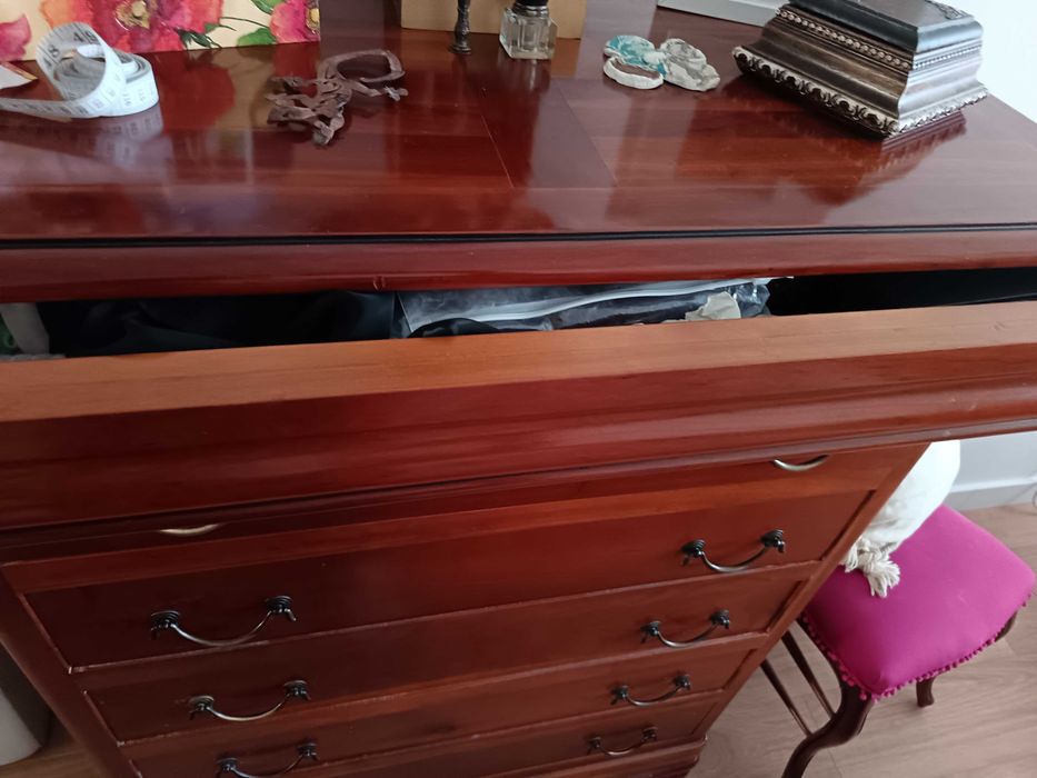 Mobilia quarto cerejeira