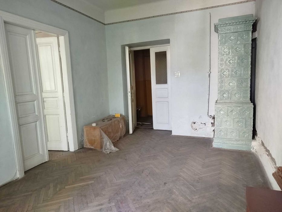 Продаж 3-х кімнатної квартири по вул. Снопківська