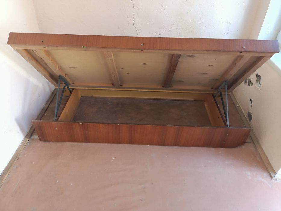 Продаю каркас односпальной кровати