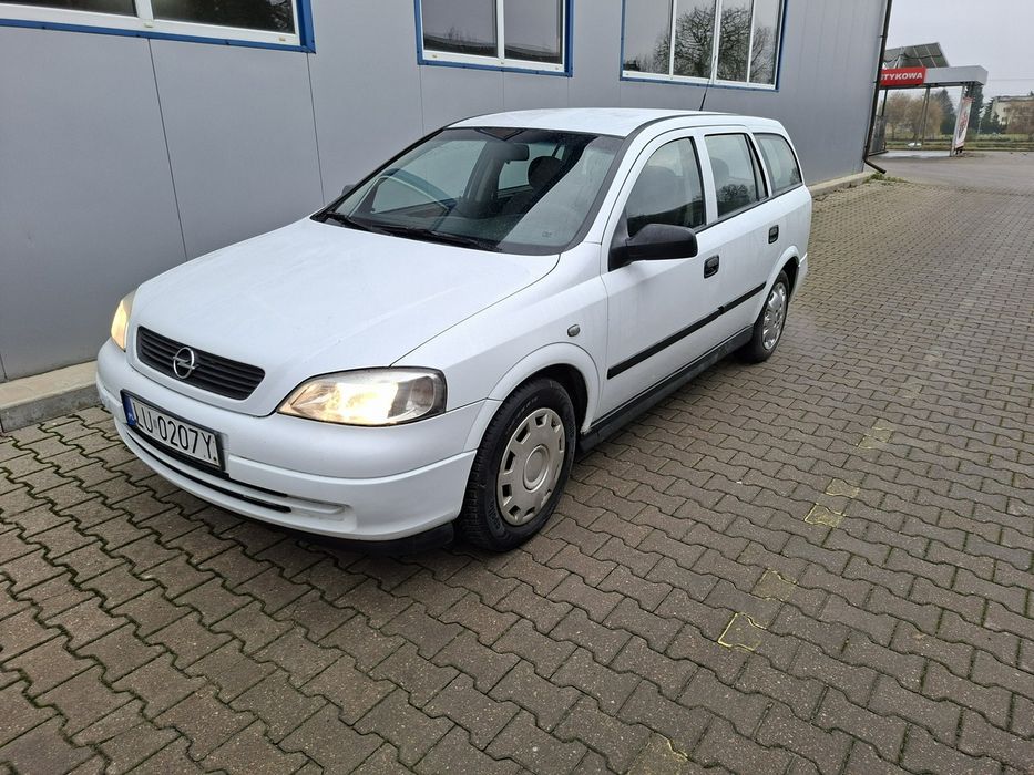 Opel Astra Salon polska 1.4 benzyna ważne opłaty