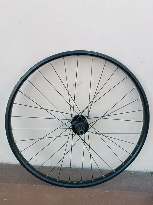 Колесо  заднее 27,5 Shimano Deore  Center Lock