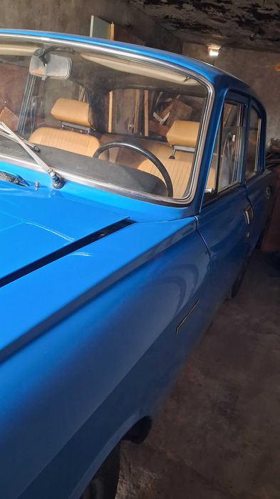 Продам автомобиль МОСКВИЧ 2140экспорт