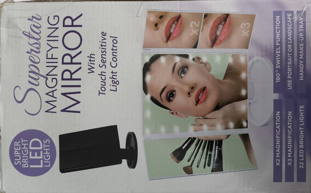 Lustro kosmetyczne LED przenośne, białe + gratis małe lusto pow. 10x