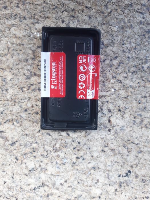 Kingston RAM Memory 8GB DDR4 3200 MHz CL22 (new)64751404169985121