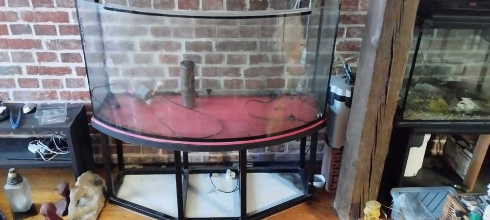 Akwarium Panoramiczne 304L z podstawą, pokrywą i osprzętem.