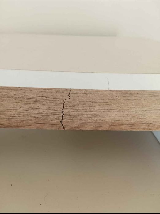 Cama de casal + estrado + 2 mesas cabeceira