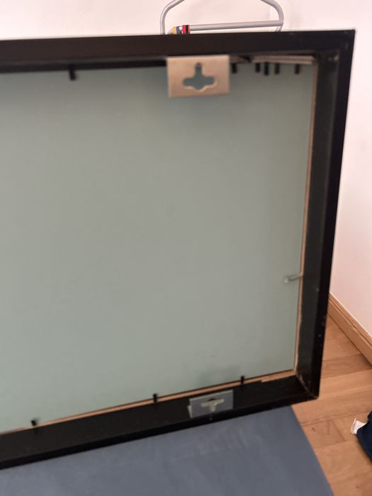 Vendo espelho, moldura preto