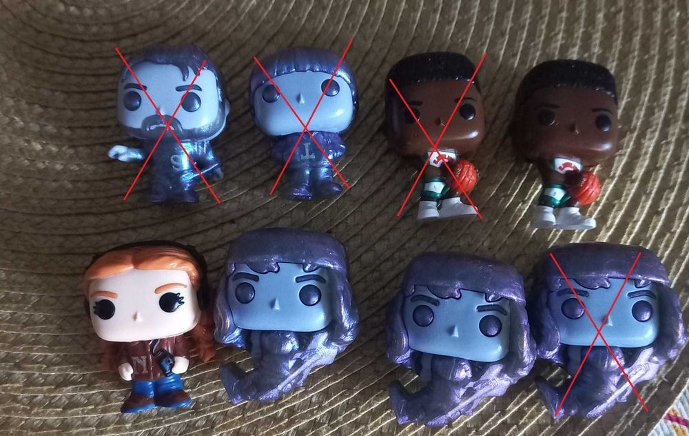 Bonecos Kinder Joy stranger things