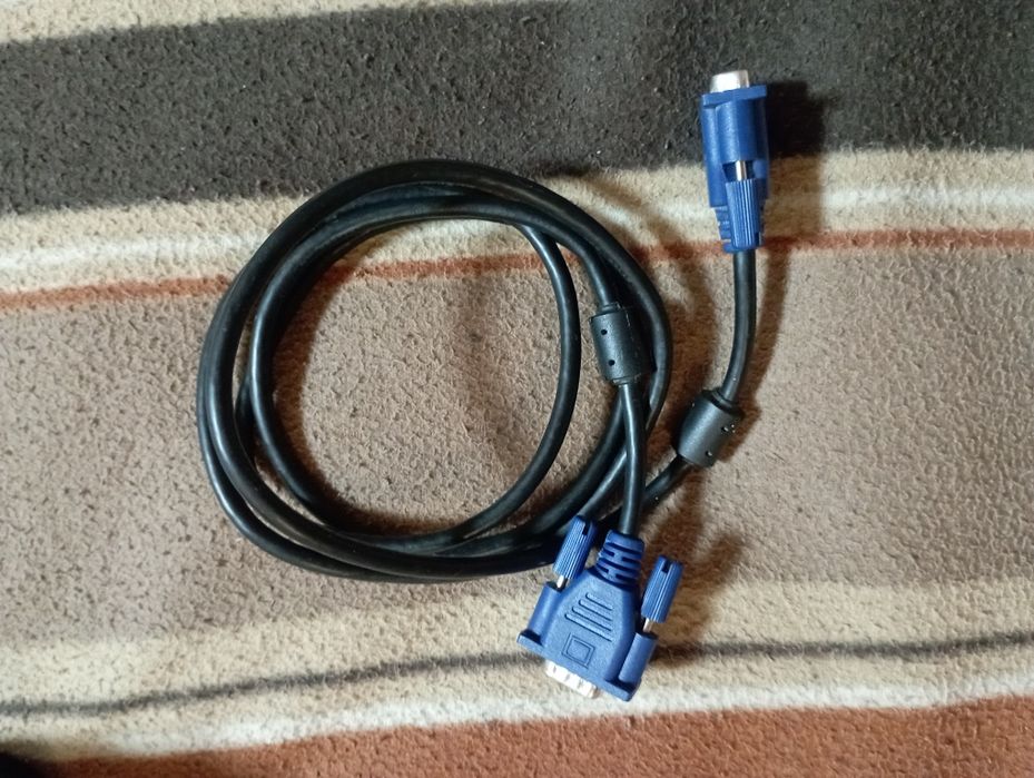 Vga кабель метровий