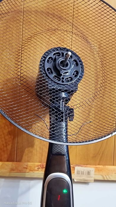 Wentylator podłogowy Blow  czarny