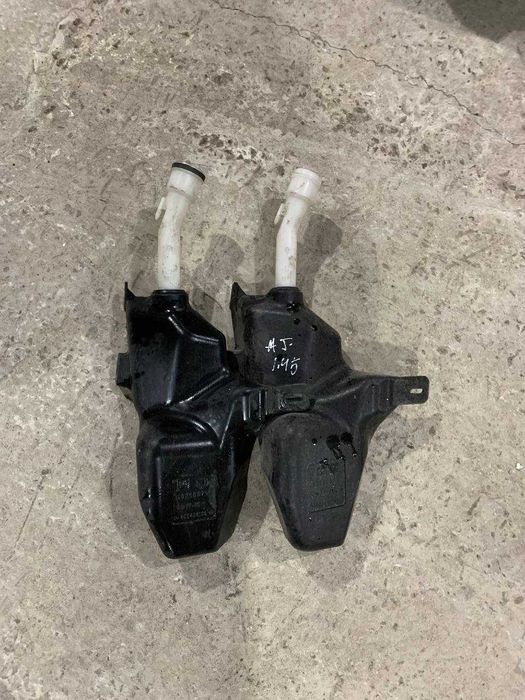 Бачок омывателя Chevrolet. 13260579