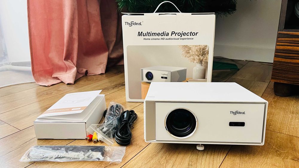 Проектор Thundeal TD95W новий