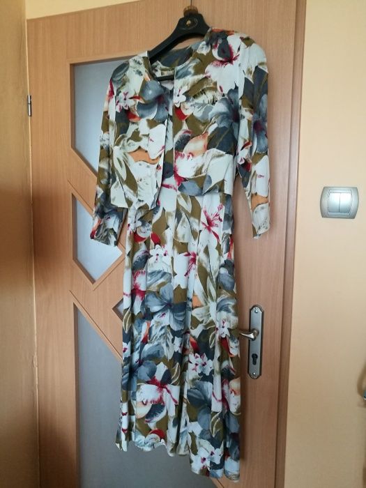 Sukienka z bolerkiem, rozmiar 40