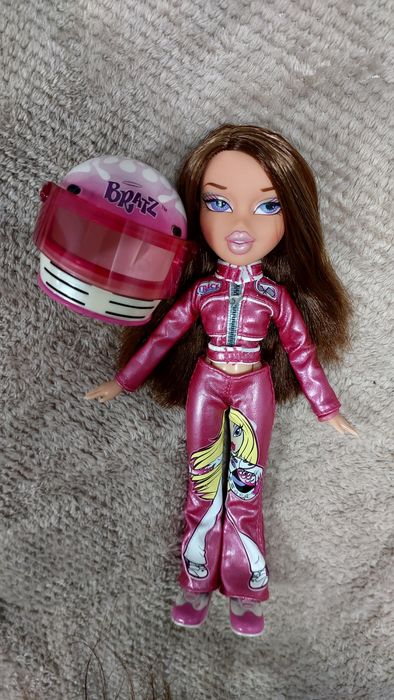 лялька братц bratz