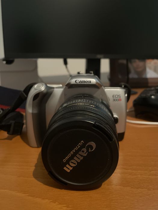 Canon  EOS  300V com extrax