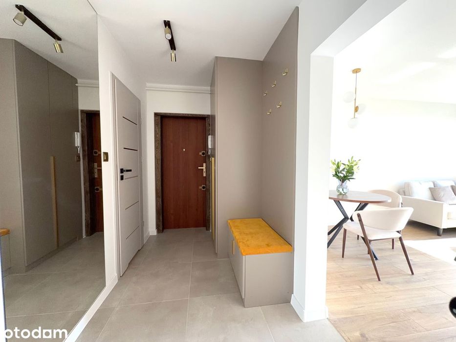 3 Pokoje, pełny rozkład | Oddzielna kuchnia | Balkon | Bez prowizji !