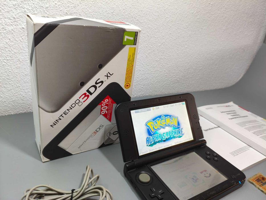 Nintendo 3DS XL