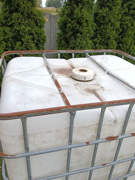 Mauzer 1000l dobry stan