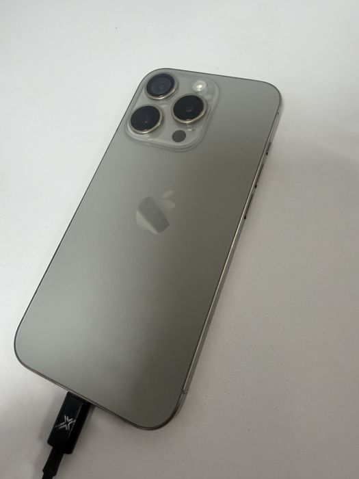 Iphone 15 pro 128 gb