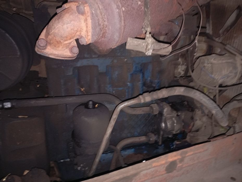 Продам трактор т-74 по запчастинах ,т-150г, кабіна 75, можливо по запч