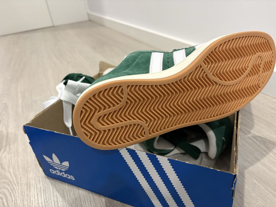 Adidas Campus 00s