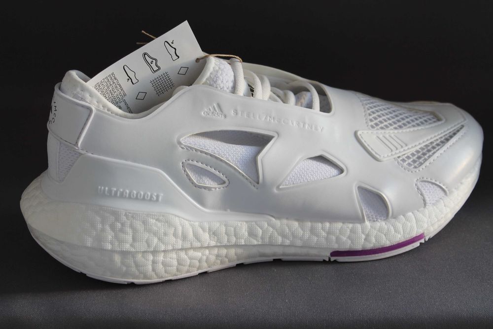 Оригінал adidas by Stella McCartney Ultraboost 22 II Footwear White/Footwear White/Core Us-9.5-EU-40.5
