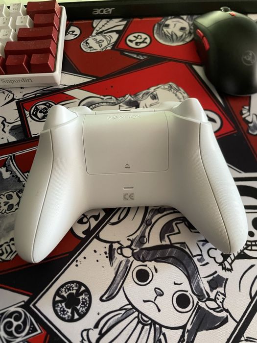 Xbox Series S – 1 mês de uso – Garantia ativa – Como nova!