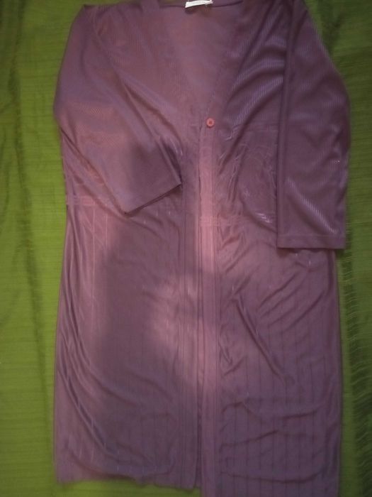 Продаю (сукні, плаття, кофти)