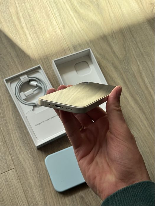 iPhone 13 mini , Starlight (biały), 128 GB