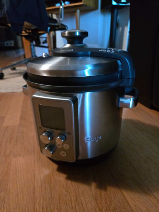 SAGE - Panela Pressão Elétrica "Multifunções"